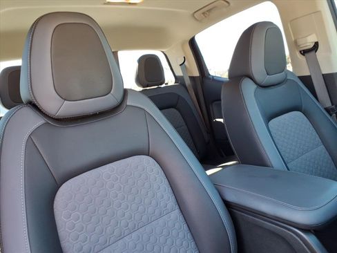 Used 2022 Chevrolet Colorado Z71 image 22