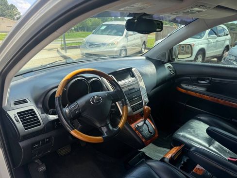 Used 2005 Lexus RX 330 FWD image 14