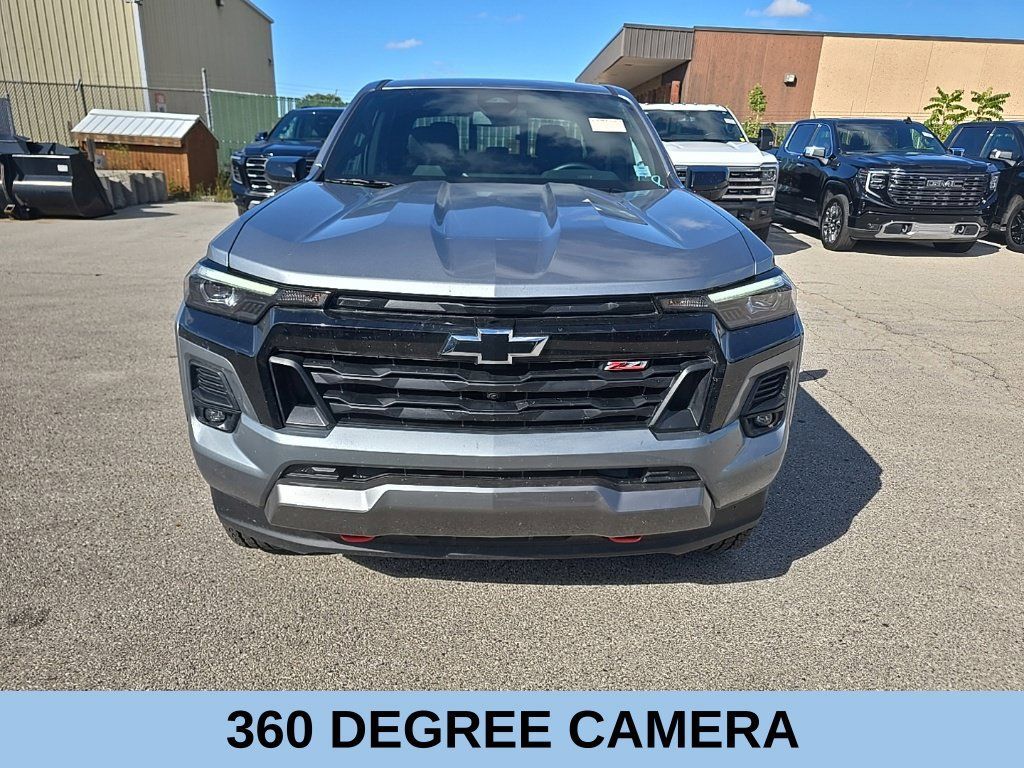 Used 2026 Chevrolet Colorado Z71 w/ Technology Package AWD/4WD image 2
