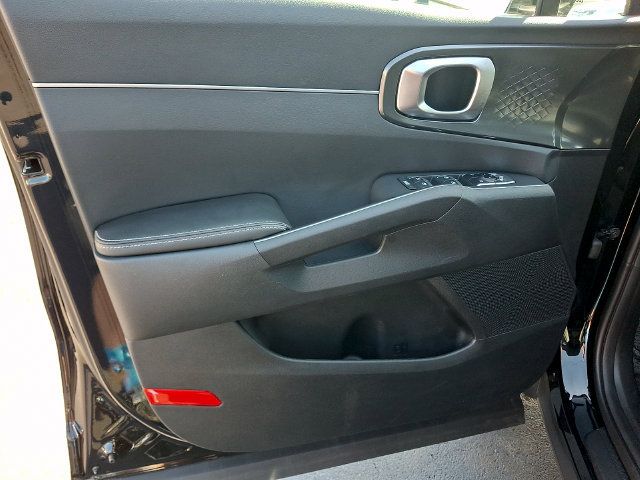 Used 2026 Kia Sorento S w/ S Panoramic Sunroof Package AWD/4WD image 13