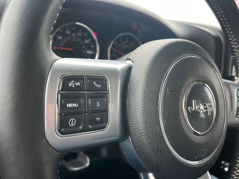 Used 2016 Jeep Wrangler Unlimited Sport image 25