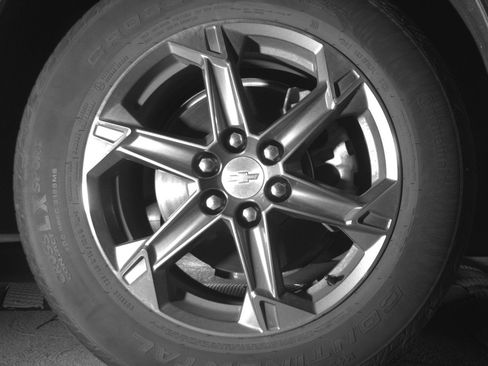 Used 2025 Chevrolet Blazer LT FWD image 13