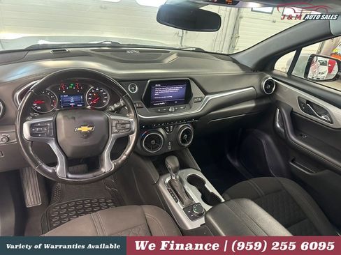 Used 2021 Chevrolet Blazer LT FWD image 19