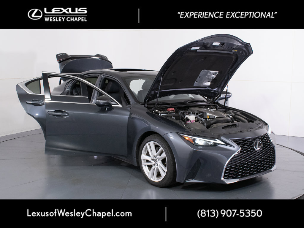 Used 2024 Lexus IS 300 w/ Comfort Package RWD image 11