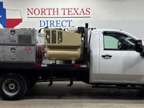 Used 2021 Chevrolet Silverado 3500 W/T w/ WT Convenience Package image 4