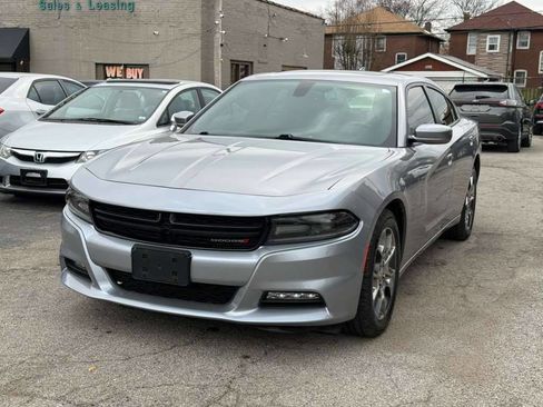 Used 2015 Dodge Charger SXT w/ AWD Plus Group image 3