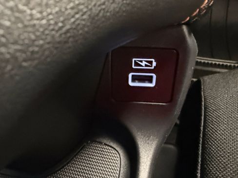 Used 2023 Honda HR-V Sport image 35