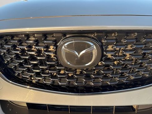 Used 2024 MAZDA CX-5 Carbon Edition image 30