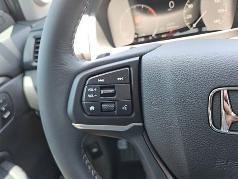 New 2025 Honda Ridgeline RTL+ image 22