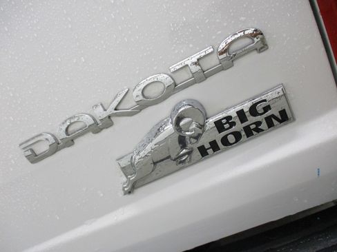 Used 2011 Dodge Dakota Big Horn w/ Skid Plate Group image 9