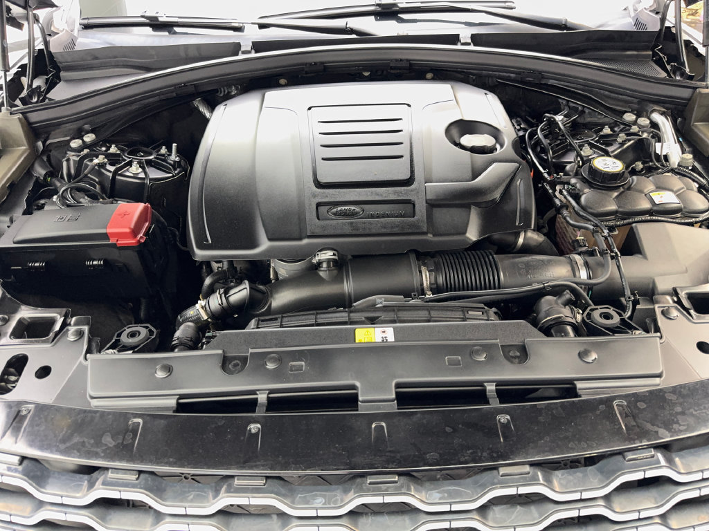 Used 2023 Land Rover Range Rover Velar S AWD/4WD image 71