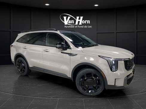 Used 2025 Kia Sorento SX image 41