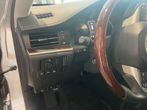 Used 2018 Lexus ES 350 w/ Premier Package FWD image 16