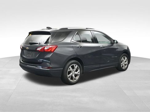 Used 2018 Chevrolet Equinox Premier FWD image 5