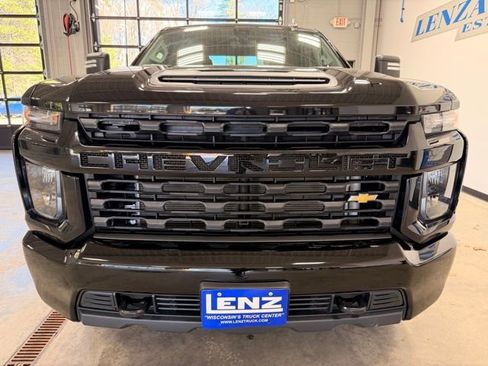 Used 2023 Chevrolet Silverado 2500 Custom w/ Custom Value Package AWD/4WD image 3
