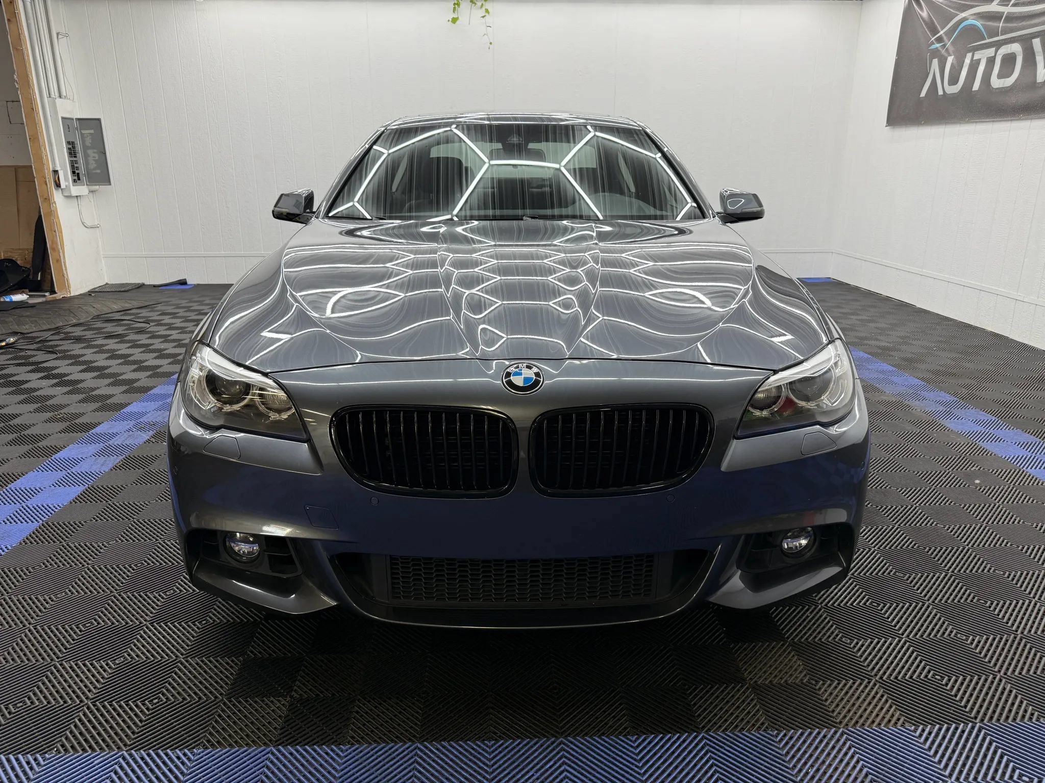 Used 2016 BMW 535i xDrive Sedan AWD/4WD image 4