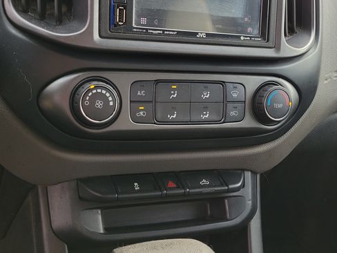 Used 2016 Chevrolet Colorado W/T RWD image 26
