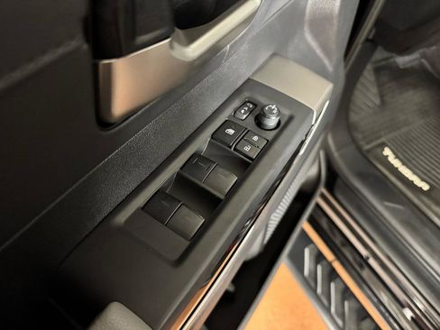 Used 2023 Toyota Tundra Limited image 17