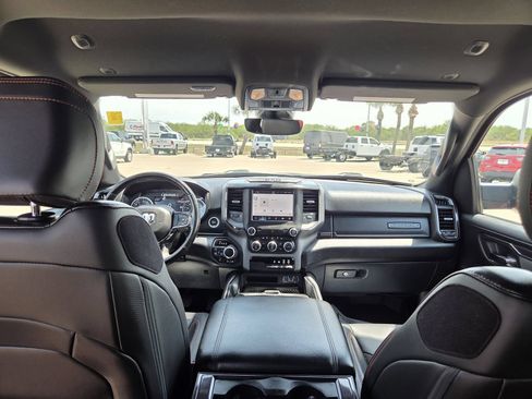 Used 2022 RAM 1500 Big Horn w/ Built-to-serve Edition AWD/4WD image 25