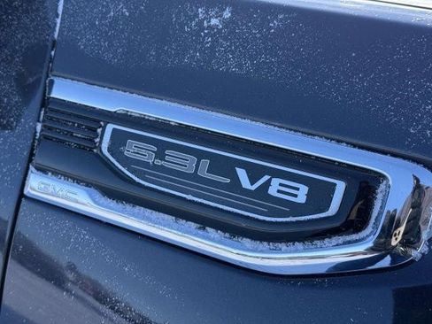 Used 2022 GMC Sierra 1500 SLT w/ SLT Convenience Package image 7