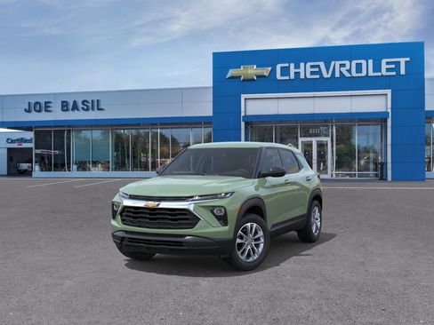 New 2026 Chevrolet TrailBlazer LS w/ LS Confidence Package AWD/4WD image 8