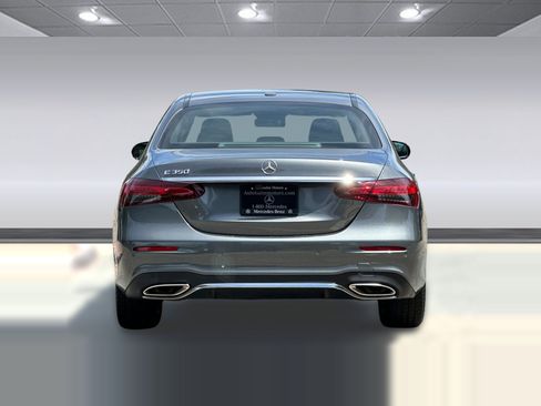 Used 2021 Mercedes-Benz E 350 Sedan image 10