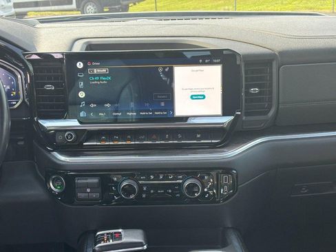 Used 2022 Chevrolet Silverado 1500 LTZ image 13