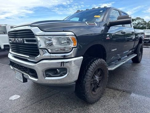 Used 2021 RAM 2500 Big Horn w/ Level B Equipment Group AWD/4WD image 2