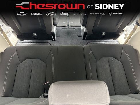 Used 2023 Chrysler Voyager LX image 29