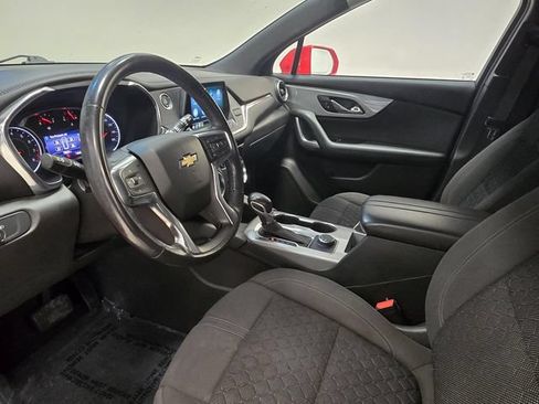 Used 2019 Chevrolet Blazer LT FWD image 19