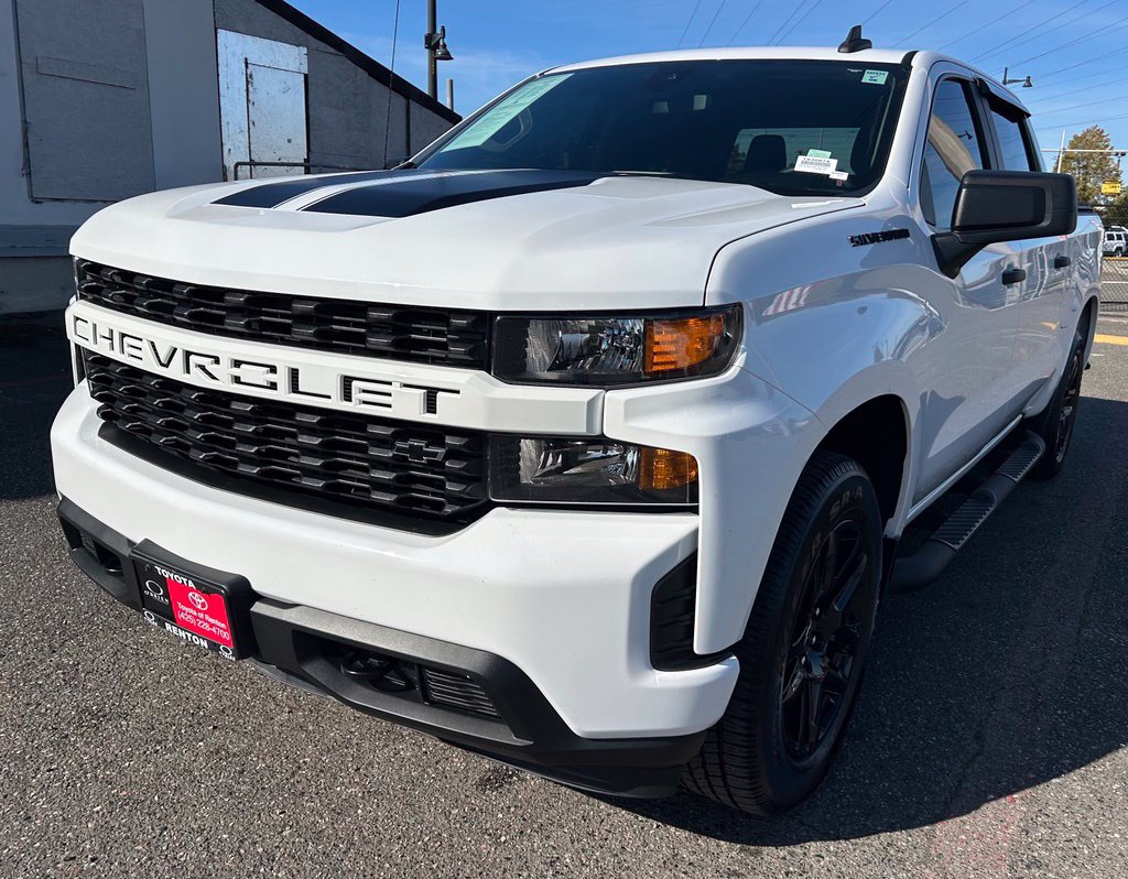 Used 2022 Chevrolet Silverado 1500 Custom w/ Rally Edition AWD/4WD image 1