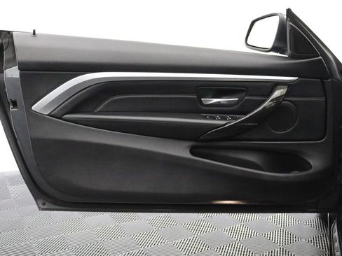 Used 2018 BMW 430i xDrive Convertible AWD/4WD image 11