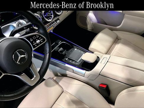 Certified 2023 Mercedes-Benz GLB 250 4MATIC image 16