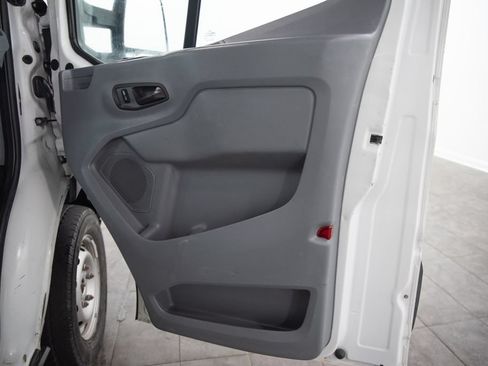 Used 2017 Ford Transit 250 138 RWD image 14