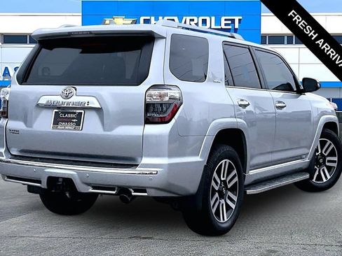 Used 2023 Toyota 4Runner Limited RWD image 20
