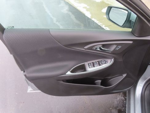 New 2025 Chevrolet Malibu LS w/ Driver Confidence Package image 19