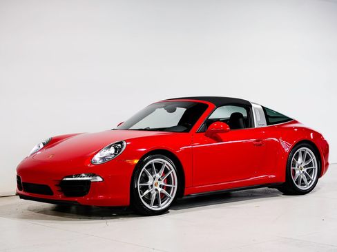 Used 2015 Porsche 911 Targa 4S AWD/4WD image 7