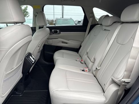 New 2026 Kia Sorento EX image 17