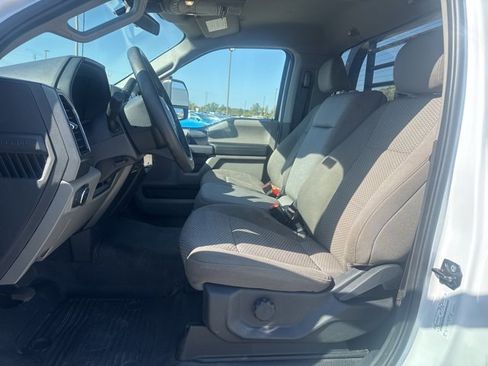 Used 2022 Ford F350 XLT w/ Snow Plow Prep Package image 9