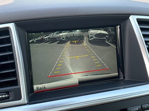 Used 2015 Mercedes-Benz ML 350 2WD image 31
