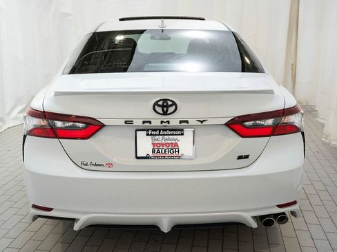 Certified 2024 Toyota Camry SE FWD image 4