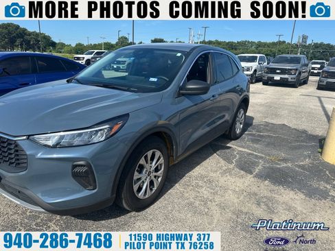 Used 2023 Ford Escape Active w/ Tech Pack #1 FWD image 1