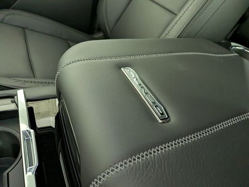 New 2026 GMC Yukon XL Denali w/ LPO, Floor Liner Package image 26