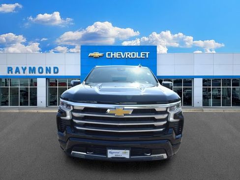 Certified 2023 Chevrolet Silverado 1500 High Country AWD/4WD image 8