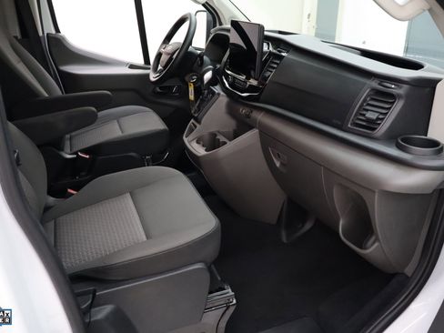 Used 2024 Ford Transit 350 XLT image 31