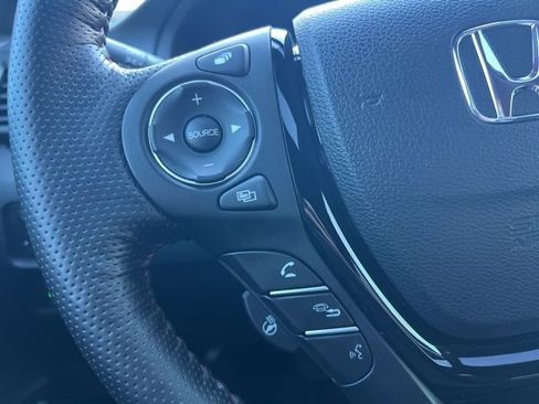 Used 2023 Honda Ridgeline Black Edition image 12
