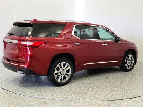 Used 2021 Chevrolet Traverse Premier AWD/4WD image 7