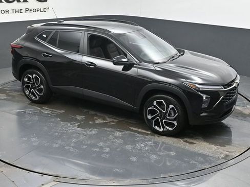 New 2026 Chevrolet Trax RS image 16