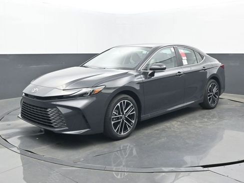 New 2026 Toyota Camry XLE AWD/4WD image 22