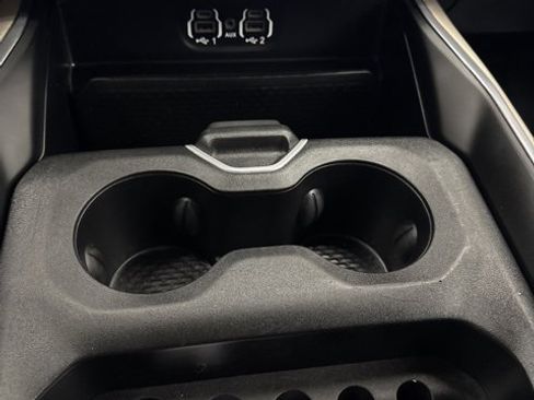 Used 2022 RAM 3500 Laramie image 12